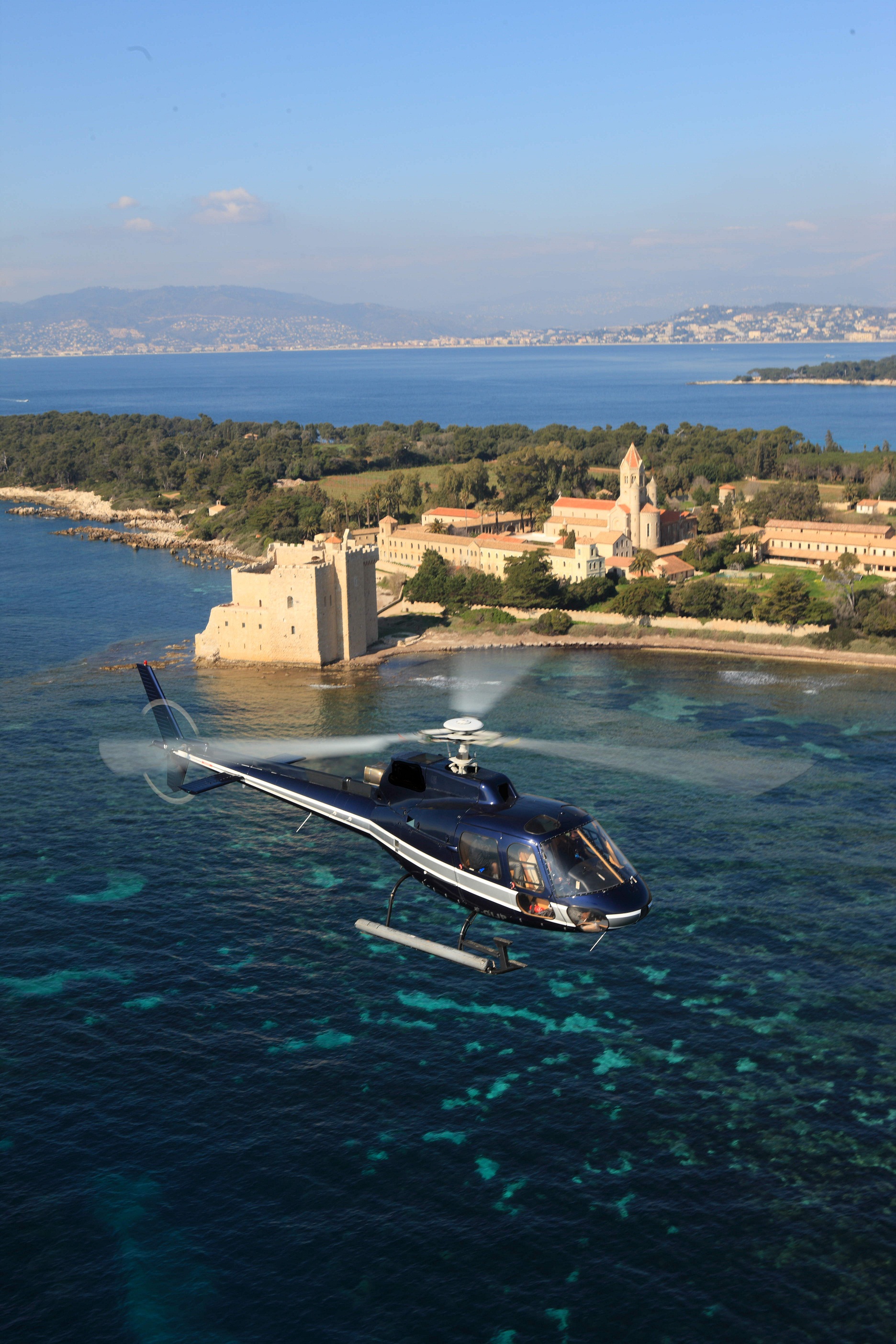 Канны на вертолете, вертолет Канны Ницца Монако яхта Канны